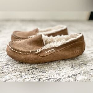 Ugg Ansley Moccasin Slipper Size 7 Brown Chestnut Brown